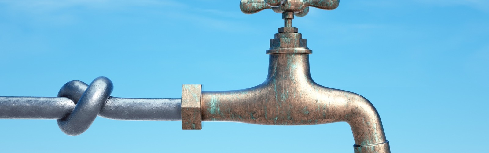 Wasserhahn mit Knoten in der Leitung